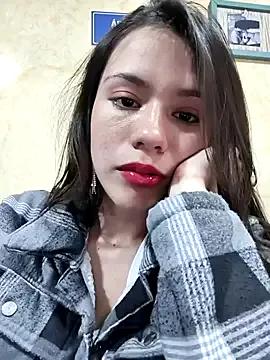 Freechat CHARLOTTE__05 on StripChat