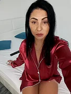 Freechat charrlote_love on StripChat