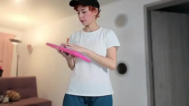 colette_e — Ride dildo +Plug anal