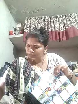 Freechat couple_71 on StripChat