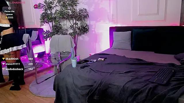 Freechat CreamyInkky_ on StripChat