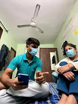 Freechat Cute_hotzara on StripChat