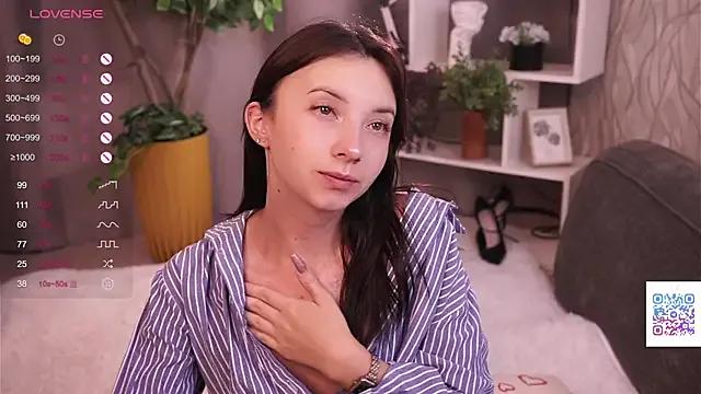 Group DaisyBlaze on StripChat