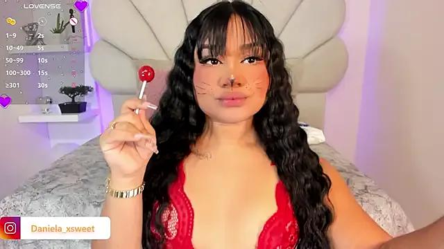 Freechat Danielaangelina on StripChat