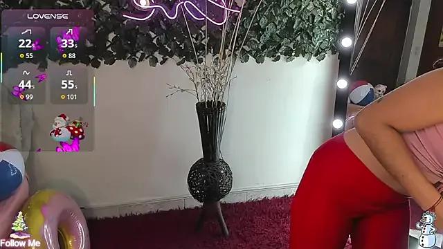 Freechat DestinyHills on StripChat