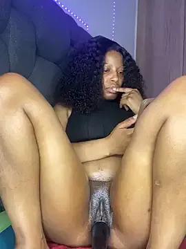 Group Diamondpussy97 on StripChat