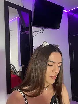 Dollcatalina on StripChat 