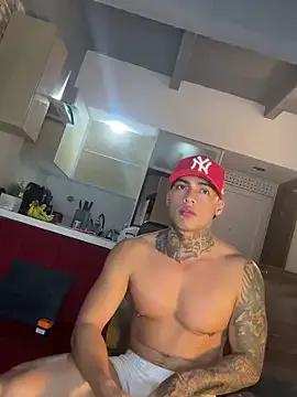 Freechat Dominiofit on StripChat