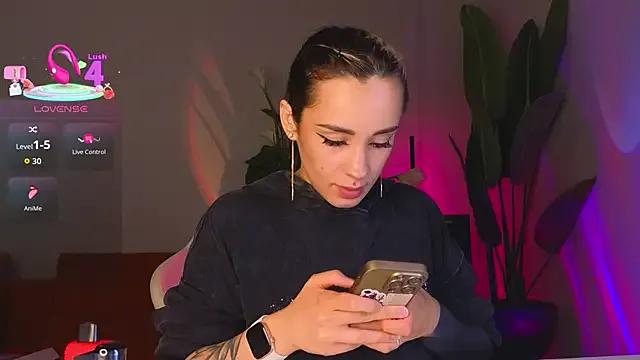 Freechat EvaCanton on StripChat