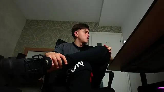 Freechat FelixStarkk on StripChat