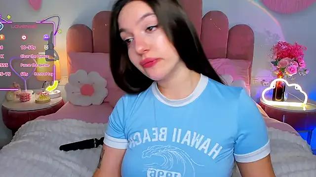 Freechat GiaCale on StripChat