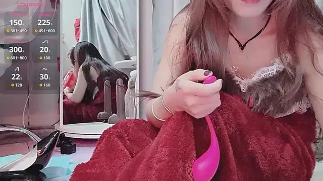 guoguo7777777 on StripChat 