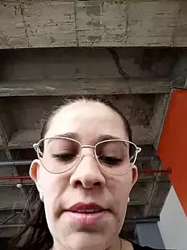 Freechat Isabella5_Brown_ on StripChat