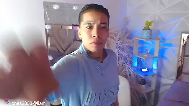 Freechat Jonesliam23 on StripChat