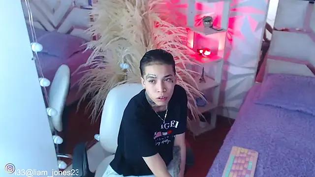 Freechat Jonesliam23 on StripChat