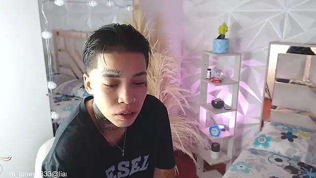 Freechat Jonesliam23 on StripChat