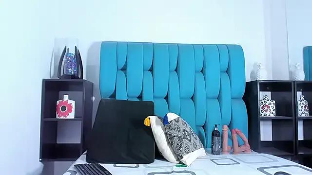 Freechat Keira_Lennox on StripChat