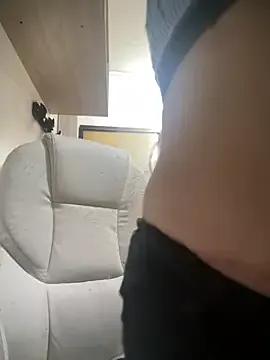 Freechat Kharla_Marin on StripChat