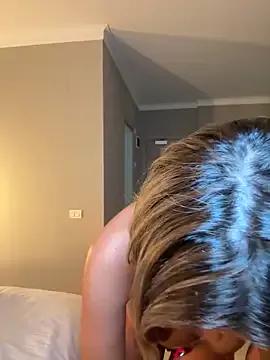 Freechat KirstieVegas on StripChat