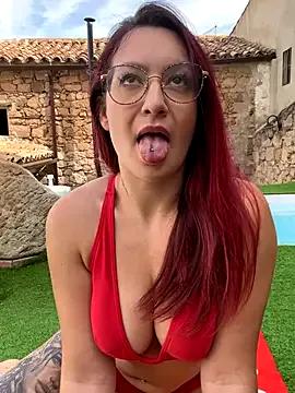 Freechat ladoucedu34 on StripChat