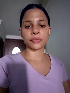 StripChat LadyAvalon is Freechat LadyAvalon — Clamps on nipples and tongue