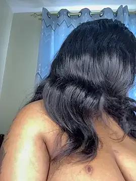 Freechat Linah___ on StripChat