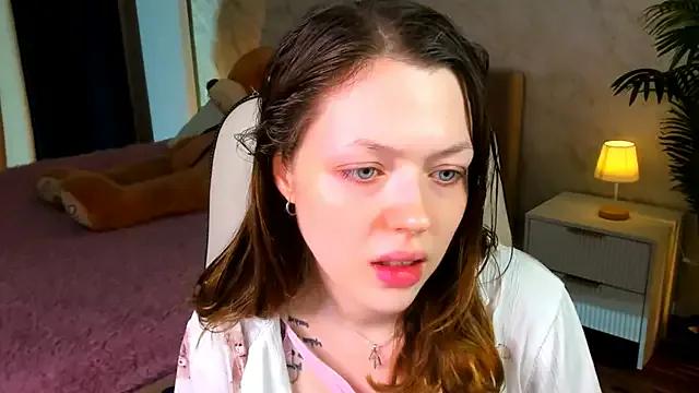 Private Lunar_Lily on StripChat