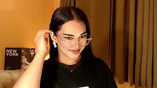 Freechat magnificent_kitana on StripChat