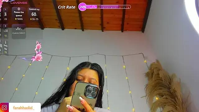 StripChat Maisa_issa is Freechat Maisa_issa — SPREAD ASSHOLE AND RUB