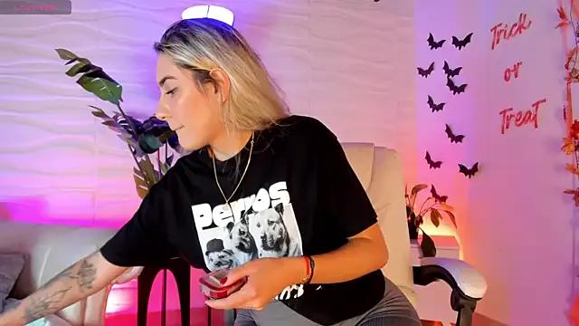 Private mariablonde on StripChat