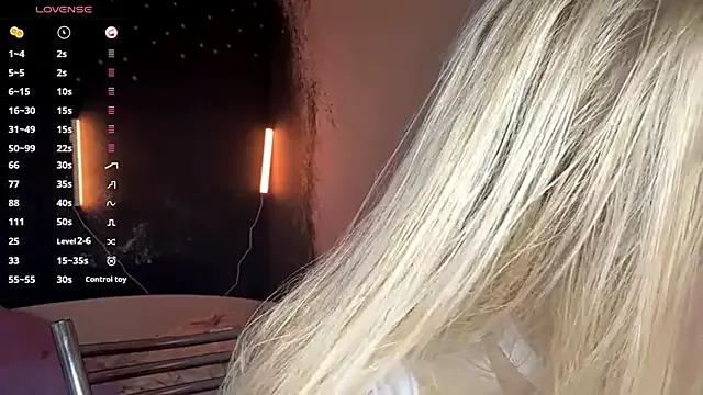 Freechat MaryjaneSpider on StripChat