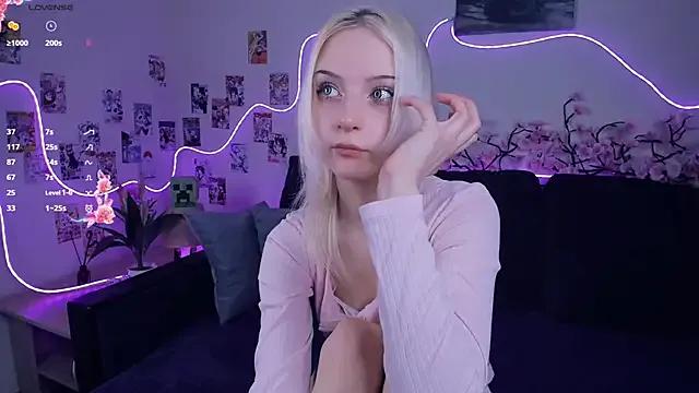 Megan--chan — show ass