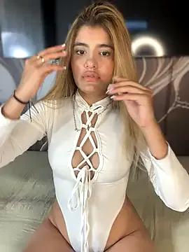 Freechat MelissaAlCapone on StripChat