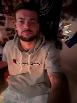 Mexxwell69 on StripChat 