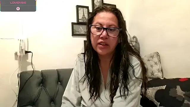 MirandaLatinaLovely — TETAS