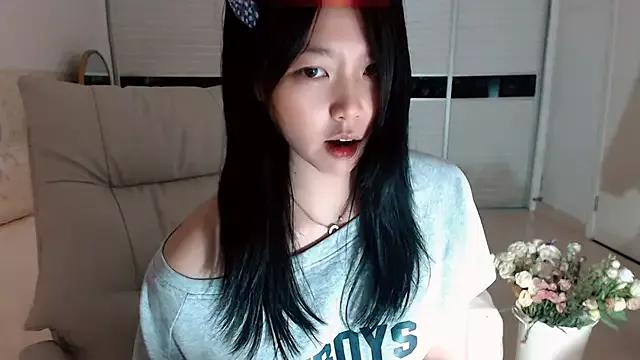 Freechat Miu1_girl on StripChat