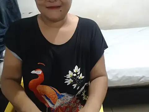 Freechat morenasex2025 on StripChat