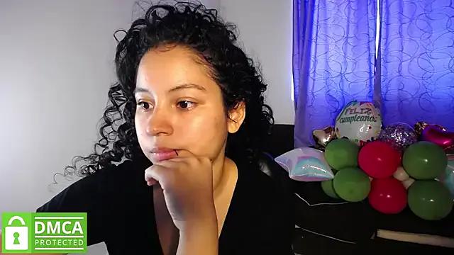 Mr_MrsCurie on StripChat 