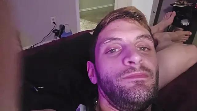 Freechat Mrkarizma on StripChat