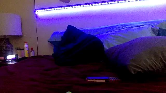 Freechat Mrkarizma on StripChat