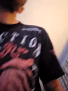 Freechat Mrkarizma on StripChat