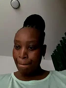 Freechat MsWhiteChocolatte on StripChat