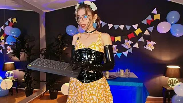 Freechat MyMayte on StripChat