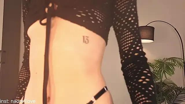 Freechat Naomi_Girly on StripChat