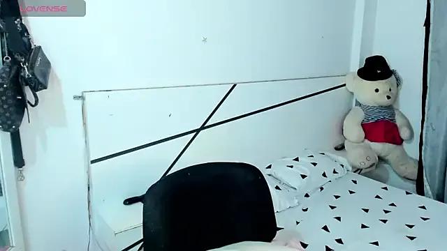 Freechat Natalia_Mars on StripChat