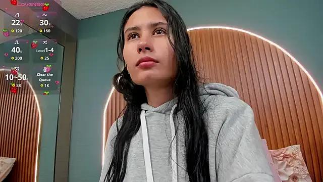 Freechat NayeCloud on StripChat