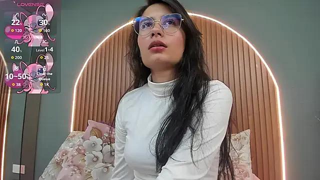 Freechat NayeCloud on StripChat