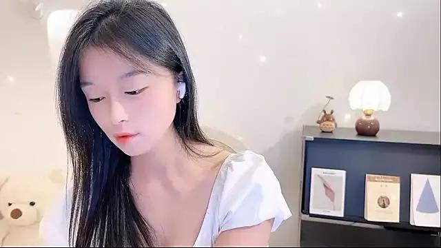 Private Onechestnut on StripChat