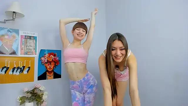 Freechat PearlMystic on StripChat