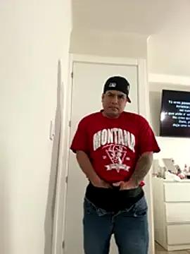 Pelotas2000 — Desnudo ensalivando la cabesita